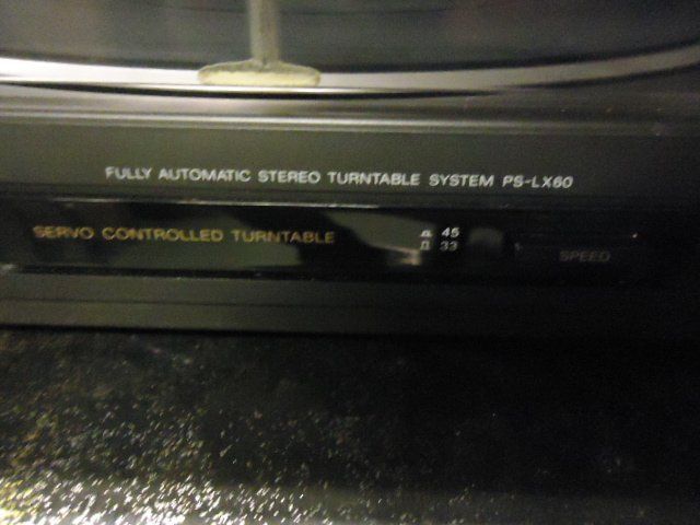 Sony Plattenspieler: Sony PS-LX60 Automatic Turntable Es hat keine strom  Defekt – Defekt aus Zürich von liquidation-cobra 2