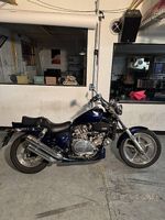 Honda Supermagna ab MFK + neue Reifen