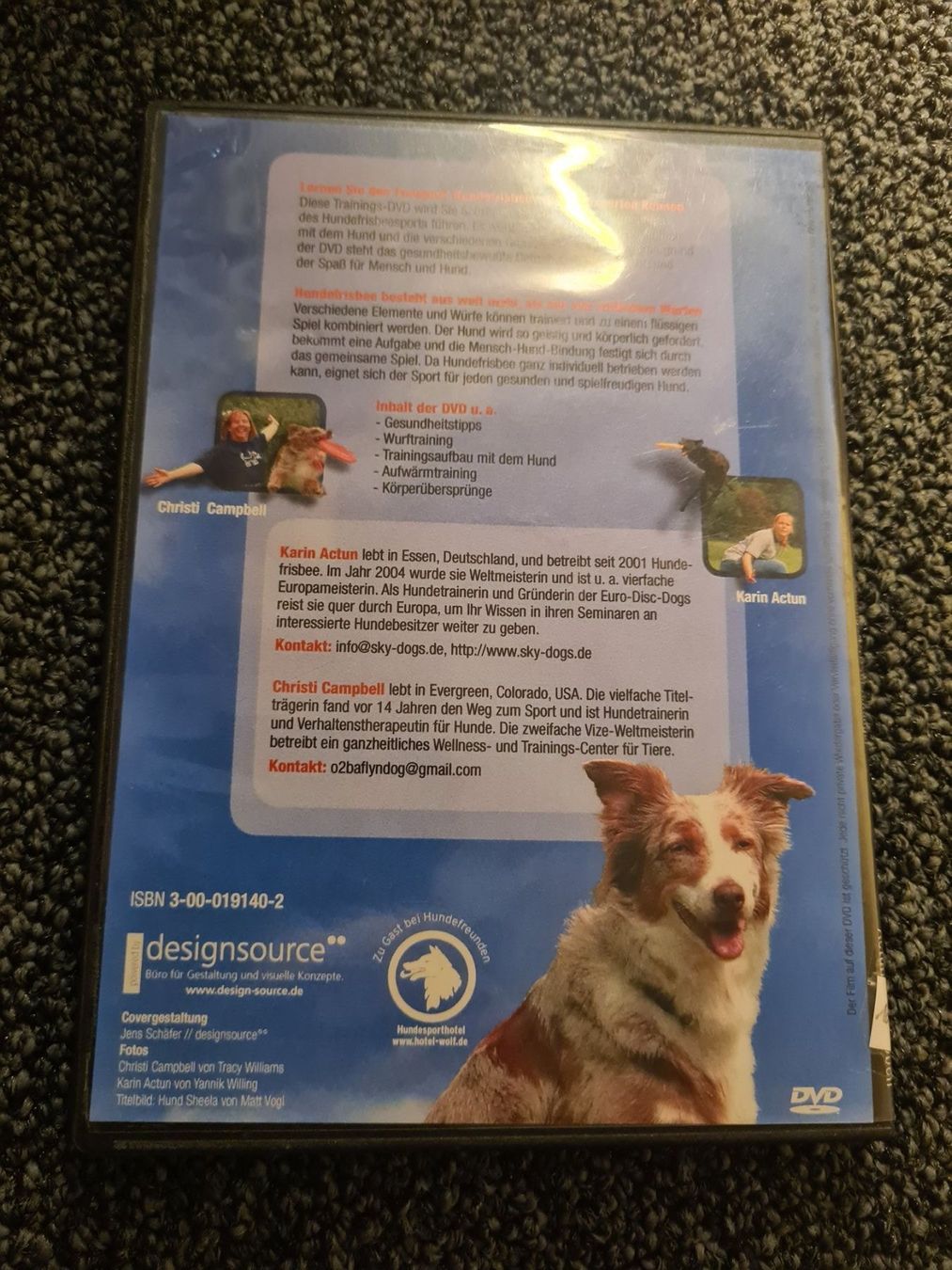 Tutti i DVDs: HUNDEFRISBEE (10614) – Usato da Ruswil venduto da M71 1
