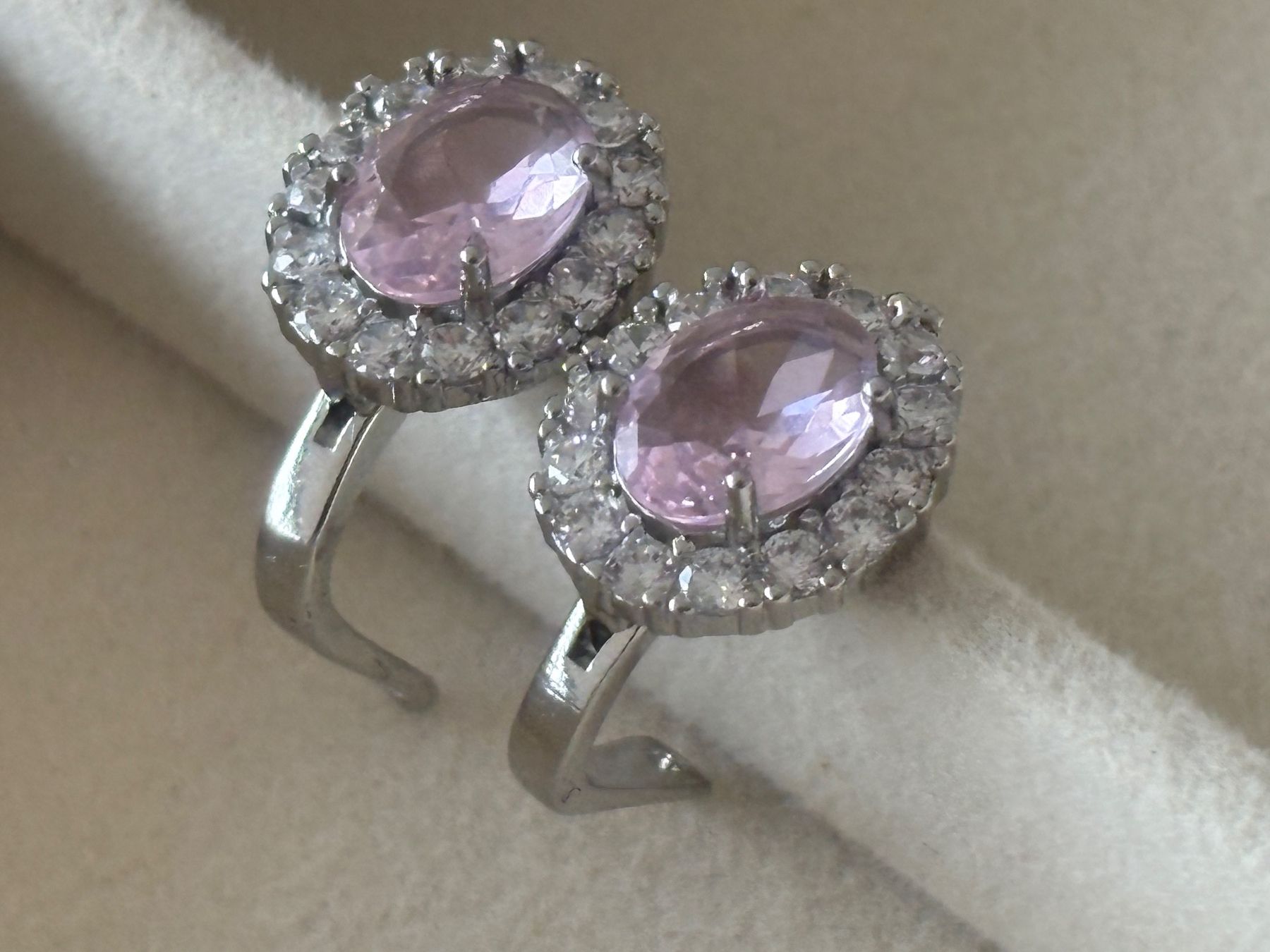 Ohrringe & -stecker: Luxus Elegante Ohrstecker Ohrschmuck  Farbe:Silber – Neu (gemäss Beschreibung) aus Biel-Bienne von Roserosse13 1