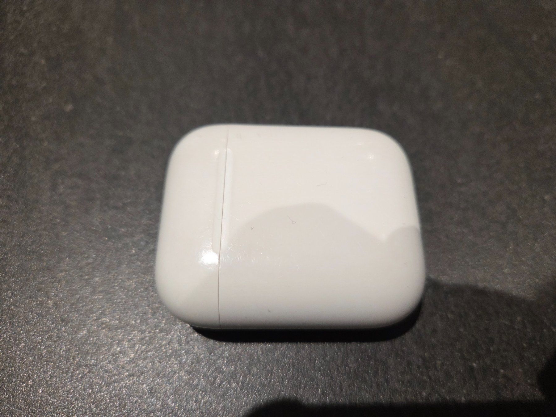 Apple Cuffie: Apple Airpods 2. Generation inkl. Ladecase – Usato da Stetten SH venduto da ExtremMIB 6