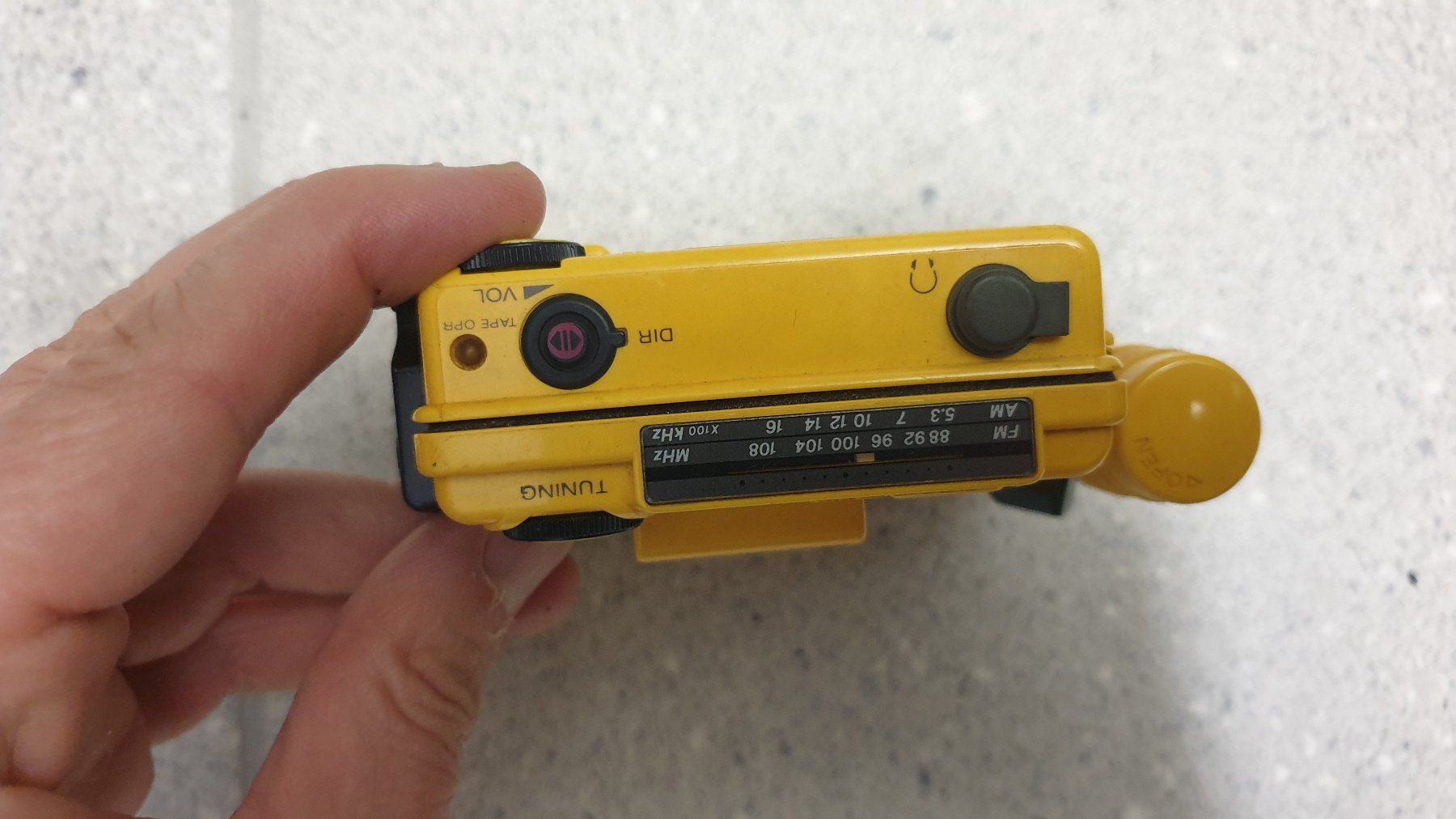 Sony Lettore multimediale portatile: SONY Solar Walkman WM-F107 – Usato da Stäfa venduto da Supertramp73 4