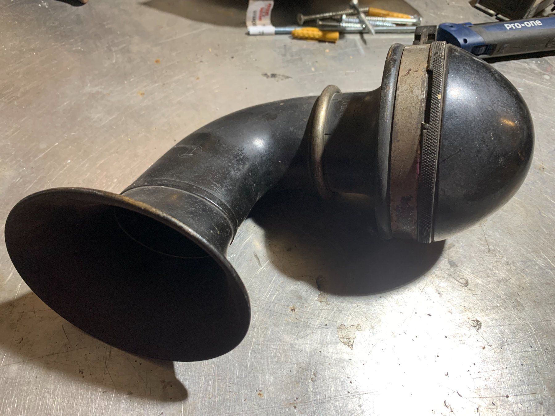 Alle Autoersatzteile: Signalhorn / Hupe – Gebraucht aus Lauwil von bengt1