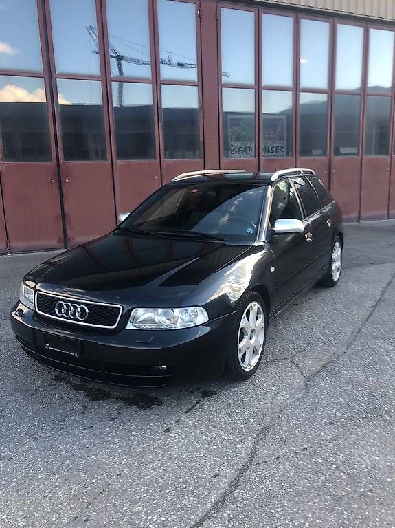 Automobili: schlachte Audi S4 B5 – Usato da Madetswil venduto da maucad