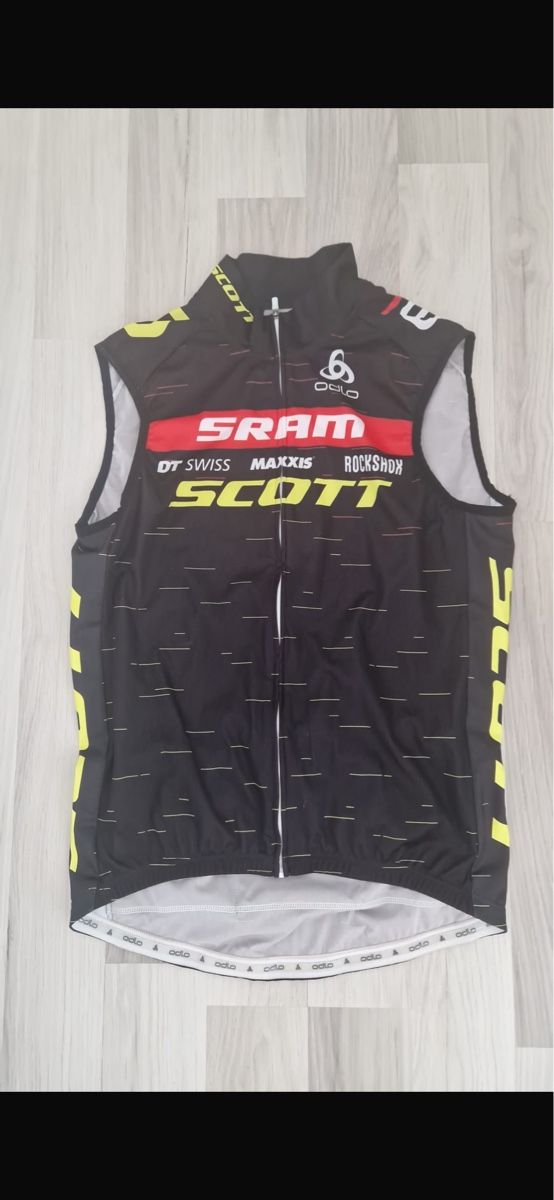 Scott Gilets: Scott Sram Weste – Neuf (Voir description) à Buchs par automo92