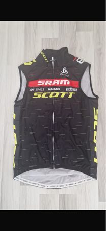 Scott Sram Weste