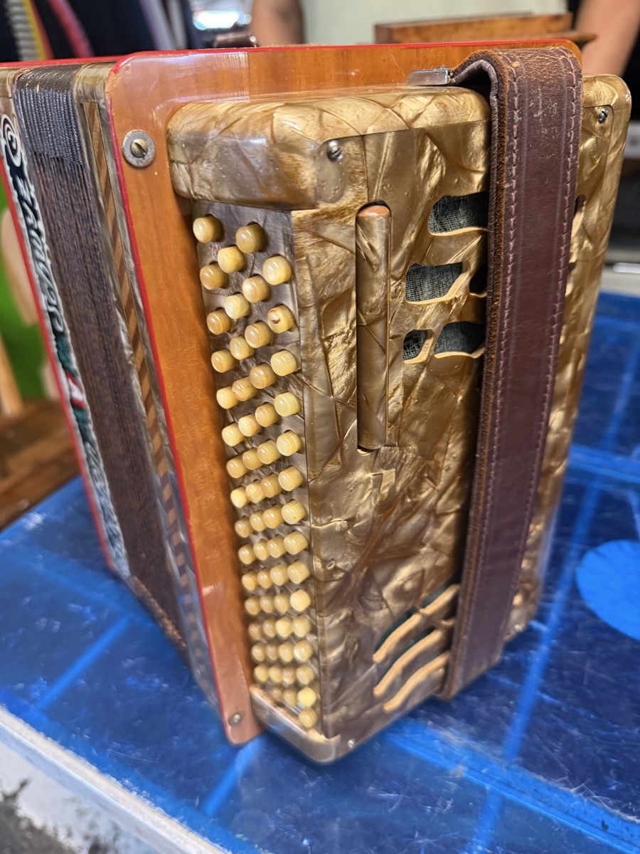 Eichhorn Instruments de musique: Eichhorn – D'occasion à Muhen par MiGeiss64 6