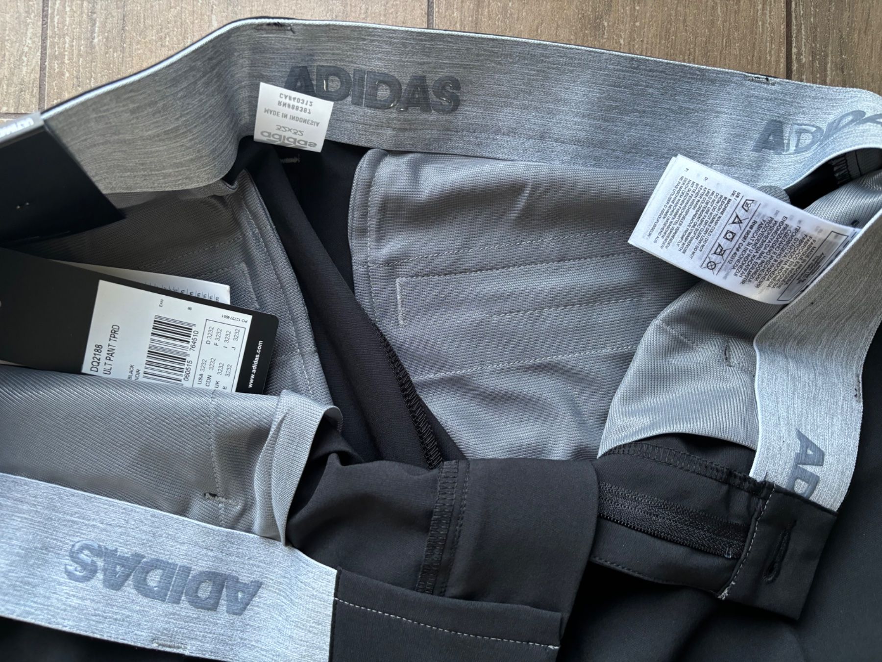 Adidas Pantaloni: 32/32_adidas golf_NEU_LP 90 sfr – Nuovo e nell'imballaggio originale da Versegeres venduto da kista 3