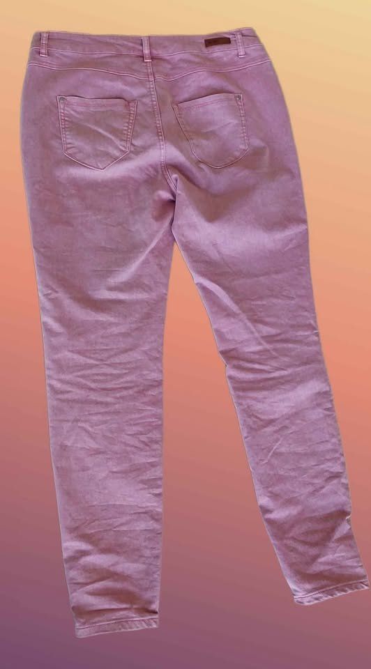 Jeans: Rosa Damenjeans – Nuovo (secondo la descrizione) da Aarburg venduto da Hystoria 3