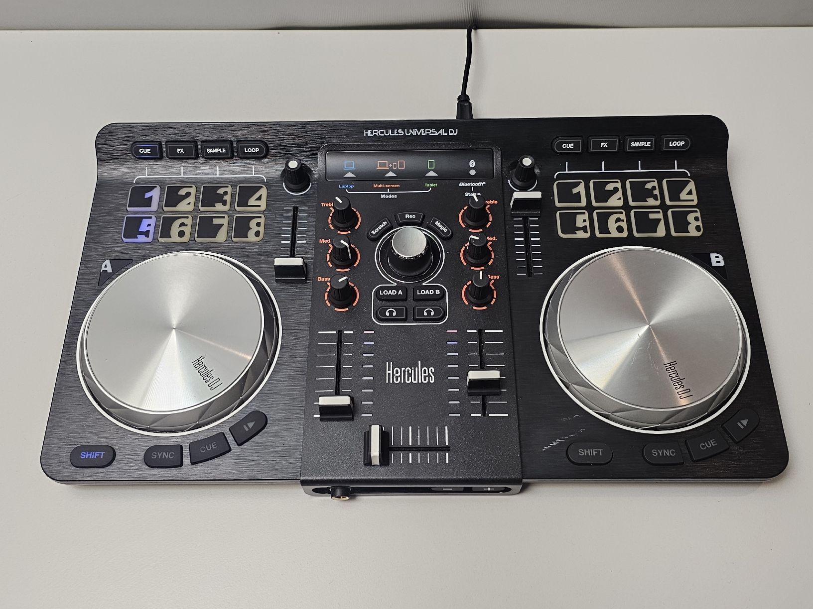 Hercules Mischpulte: Hercules Universal DJ DJ Controller – Gebraucht aus Schaffhausen von P3ntiumii 3