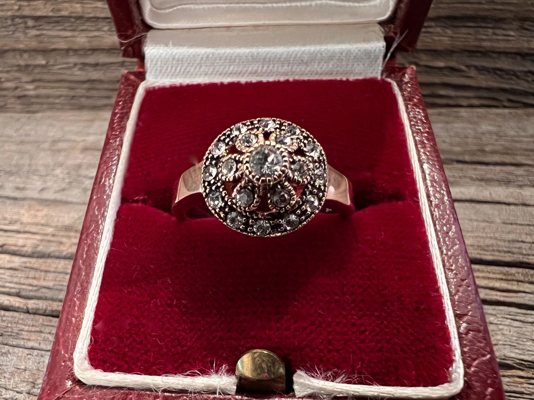 Anelli: Vintage Ring 925 Silber Rotgold vergoldet mit Similis – Nuovo (secondo la descrizione) da Bern venduto da Jiffy
