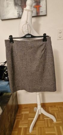 Akris Punto Wollrock, Gr. 40, Top Zustand für den Winter!