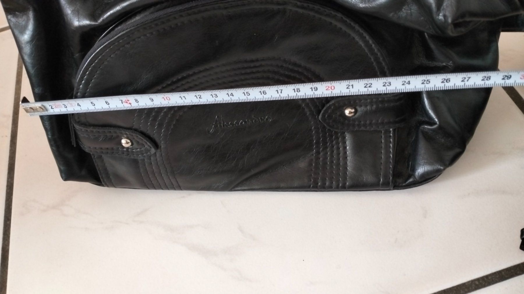 Borse da donna: 3 schwarze Handtaschen – Nuovo (secondo la descrizione) da Uerkheim venduto da Justi.y 2