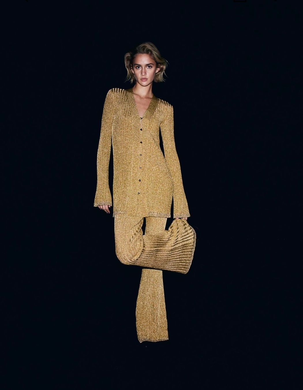 H&M Completi & Tailleur: Set AUS GLITZERNDEM RIPPSTRICK HM Edition – Usato da Glattpark(Opfikon) venduto da pau_w672