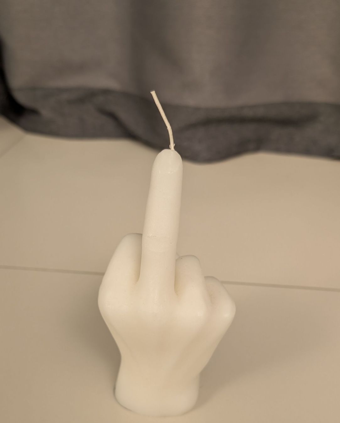Candele: The Middle Finger - Kerze, Neu – Nuovo e nell'imballaggio originale da Liestal venduto da ericx.oc