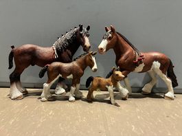 Schleich Pferde Familie set
