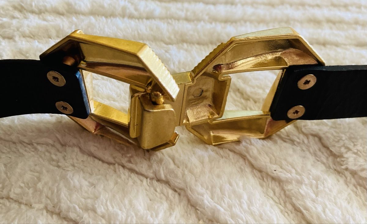 Zara Cinture: Ceinture noire à boucle dorée  – Nuovo e nell'imballaggio originale da Ardon venduto da hel_2sxp 4