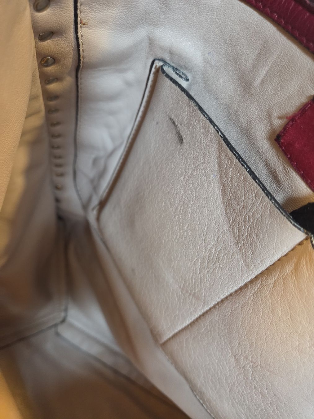 Valentino Borse da donna: Valentino Garavani Rockstud Shopper Bag – Usato da Zürich venduto da finesse.shop 7