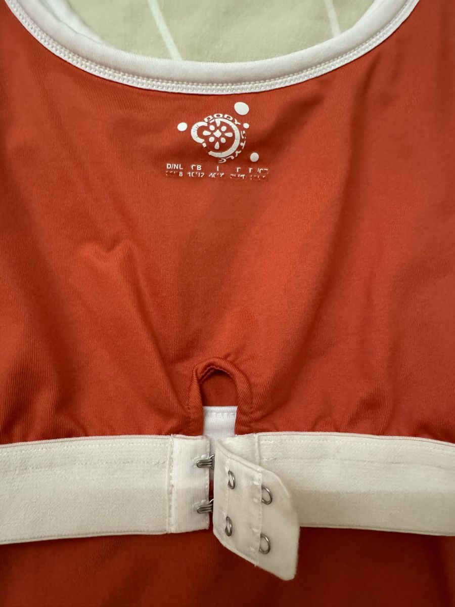 Tchibo Tops: Sport Top Tchibo – Neu (gemäss Beschreibung) aus Zürich von ThaliaL 7