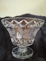 Kristallschale mit Schliff Blumenmotiv guter Zustand