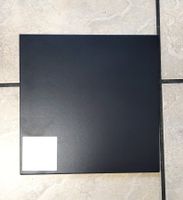 Boden/Wand-Fliesen schwarz matt 30 x 30 /sw45