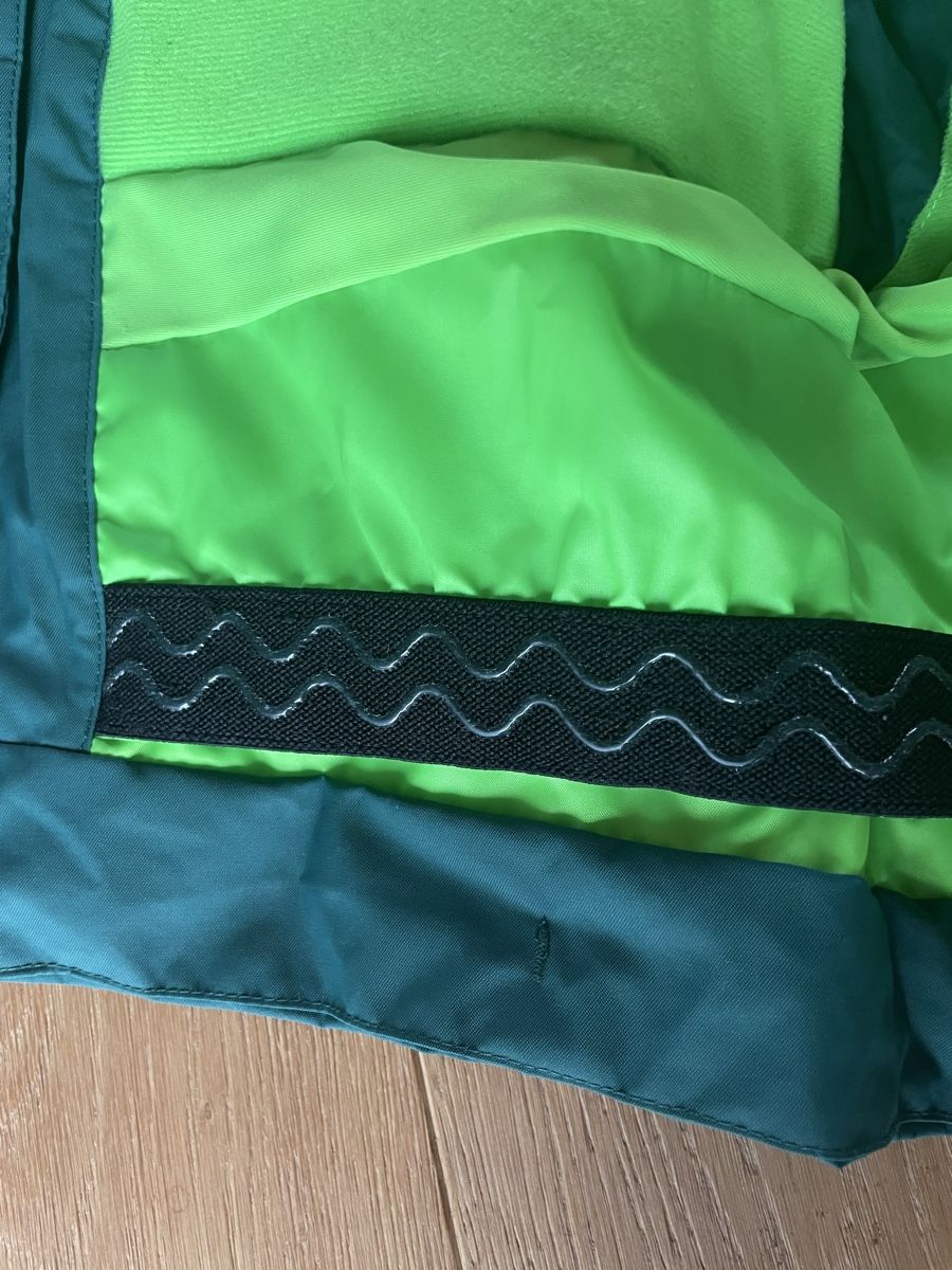 Decathlon Giacche & Cappotti: Winterjacke / Skijacke – Nuovo (secondo la descrizione) da Aarwangen venduto da erd_ngx8 4
