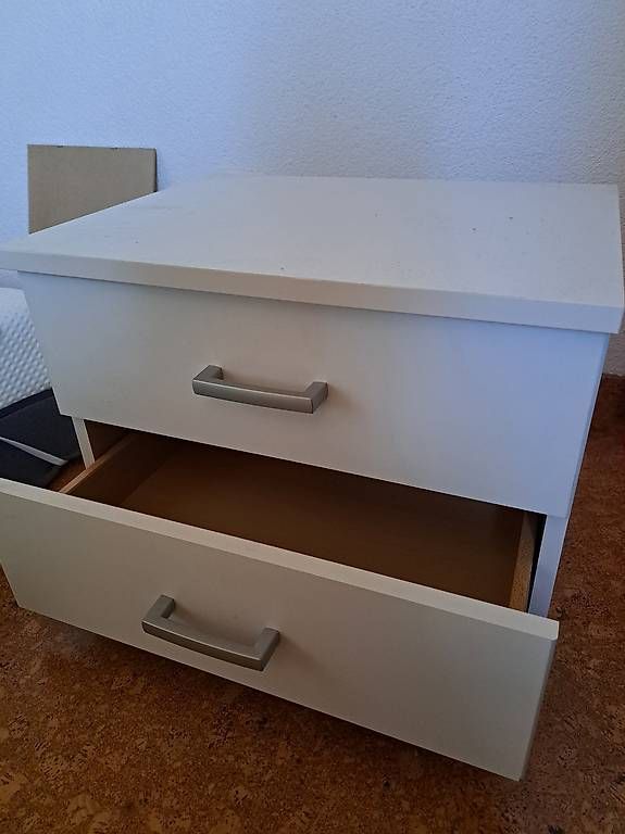 Nachttische: Nachttischli – Gebraucht aus Pontresina von jan_mh2b