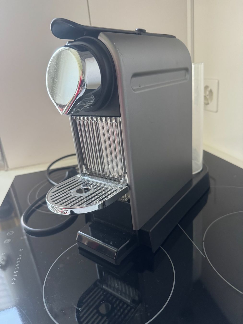 Turmix Macchine per caffè & Macchine per espresso: Nespresso Turmix Kaffeemaschine – Difettoso da Neftenbach venduto da Majjja 2