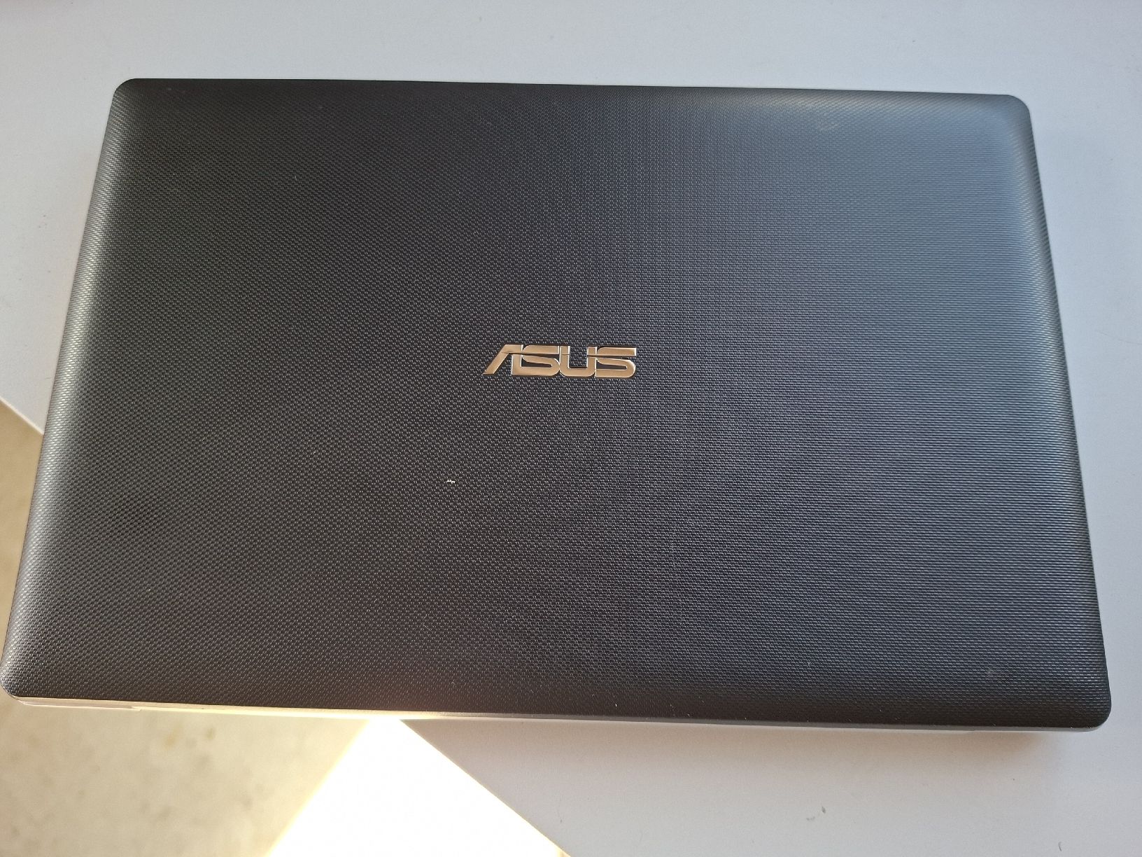 Asus Notebook: ASUS Notebook  X201E Intel Celeron 4GB RAM gebraucht – Usato da Oberhasli venduto da Cortina 1