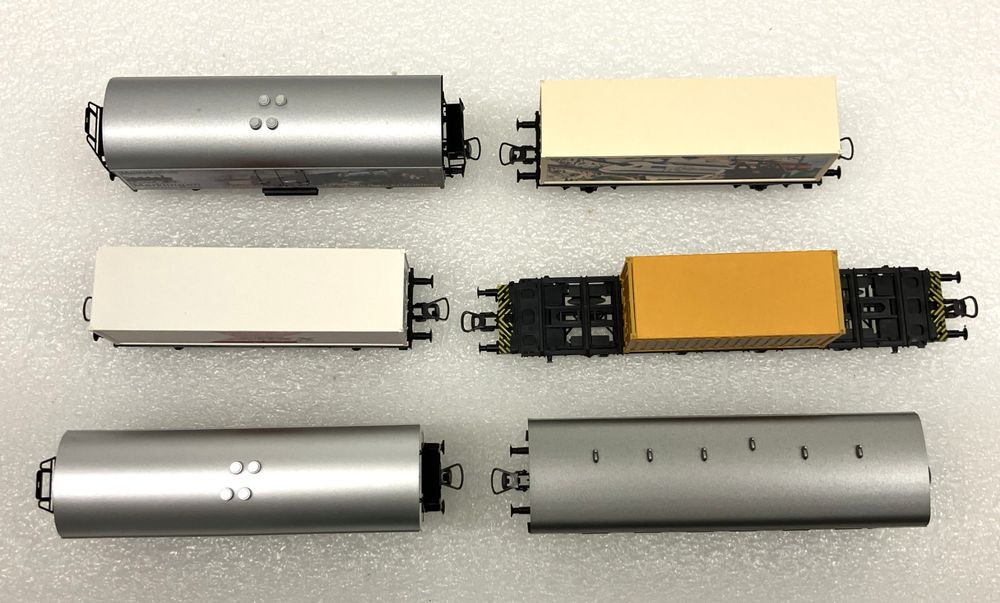 Roco Modelleisenbahnen: Roco H0= 5x Güterwagen - 1x DSG Speiseraum DB - NEUWERTIG – Neu (gemäss Beschreibung) aus Thun von retoolinoo 5