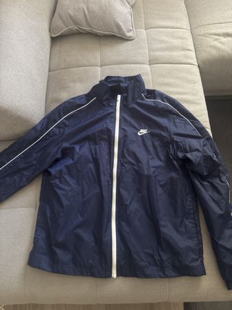 Nike Jacke dunkelblau Grösse L guter Zustand