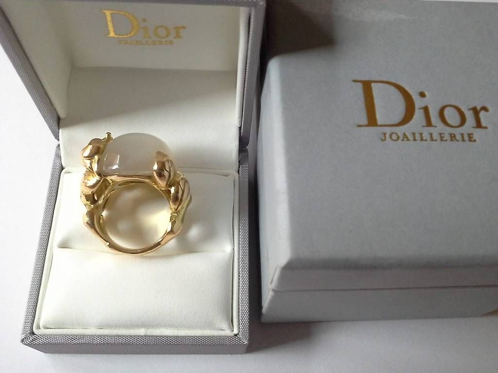 Dior Anelli: Bague Dior gourmande escargot taille 54 – Usato da Pully venduto da Occasions-luxe.Golay 3