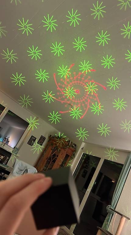 Lampes: Laser cube mit Effekt  – Neuf avec emballage d'origine à Meltingen par Stylez
