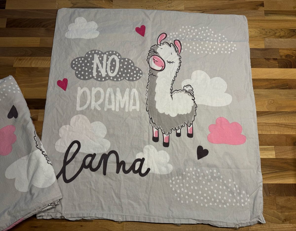 Bettwäsche: Set Bettwäsche "Lama No Drama", gebraucht – Gebraucht aus Bern von Arecibo07 1