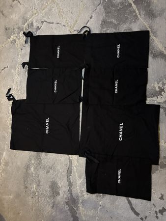 Chanel Staubbeutel, 7, von Taschen und Schuhen 