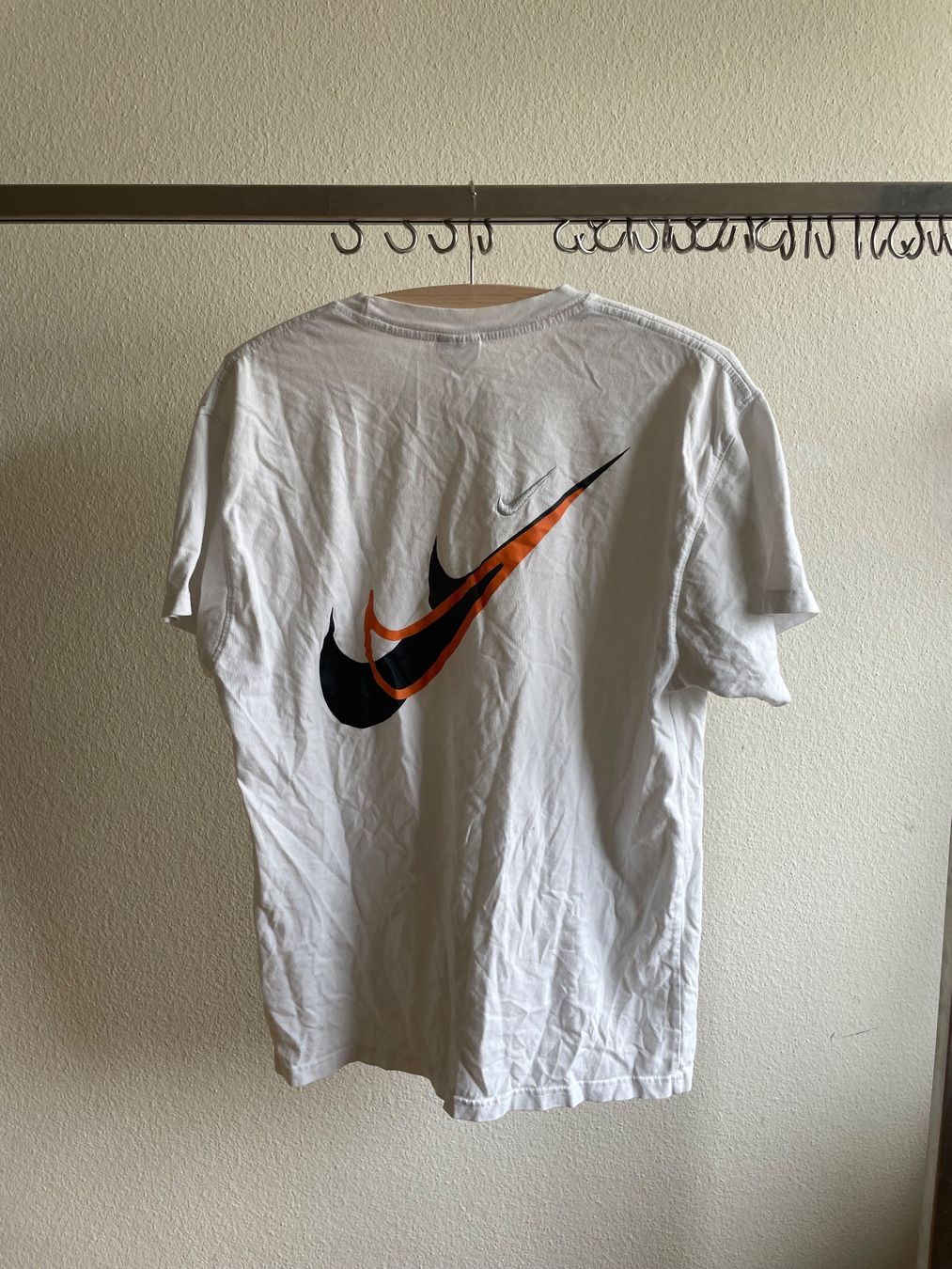 Nike T-shirt: Nike T-Shirt Size M – Usato da Grellingen venduto da angels.of.horror 1