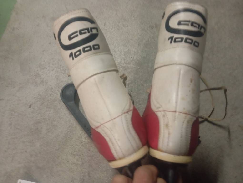 Graf Schlittschuhe: Graf Hockey Schuhe Größe 6.5 – Gebraucht aus Basel von Petergunn 2