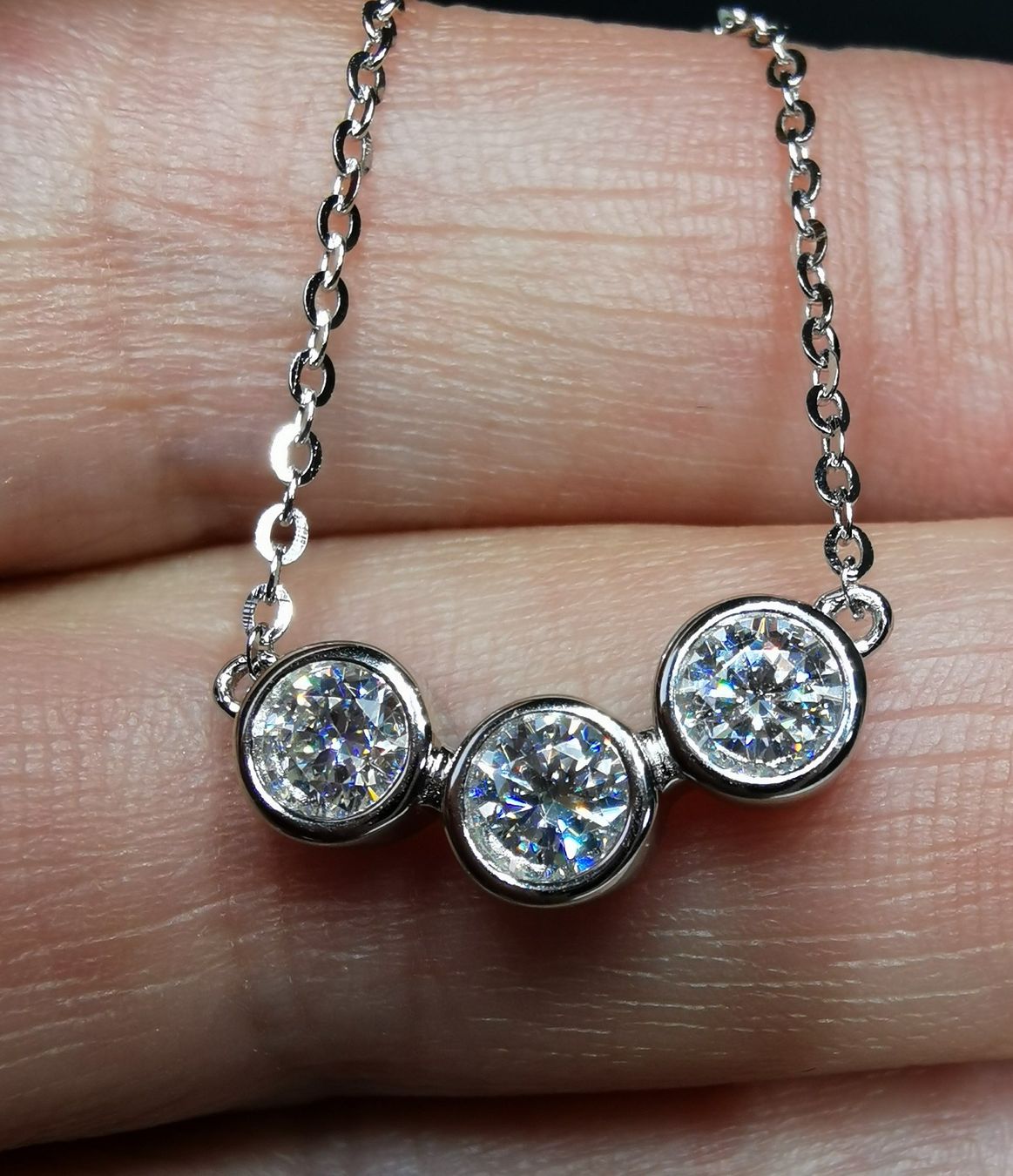 Catenine: Collier argent avec diamants moissanite de 0,9 ct certifiés – Nuovo e nell'imballaggio originale da Reconvilier venduto da Tsma67 5