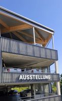 Fassadenleucht-Reklame ** AUSSTELLUNG **