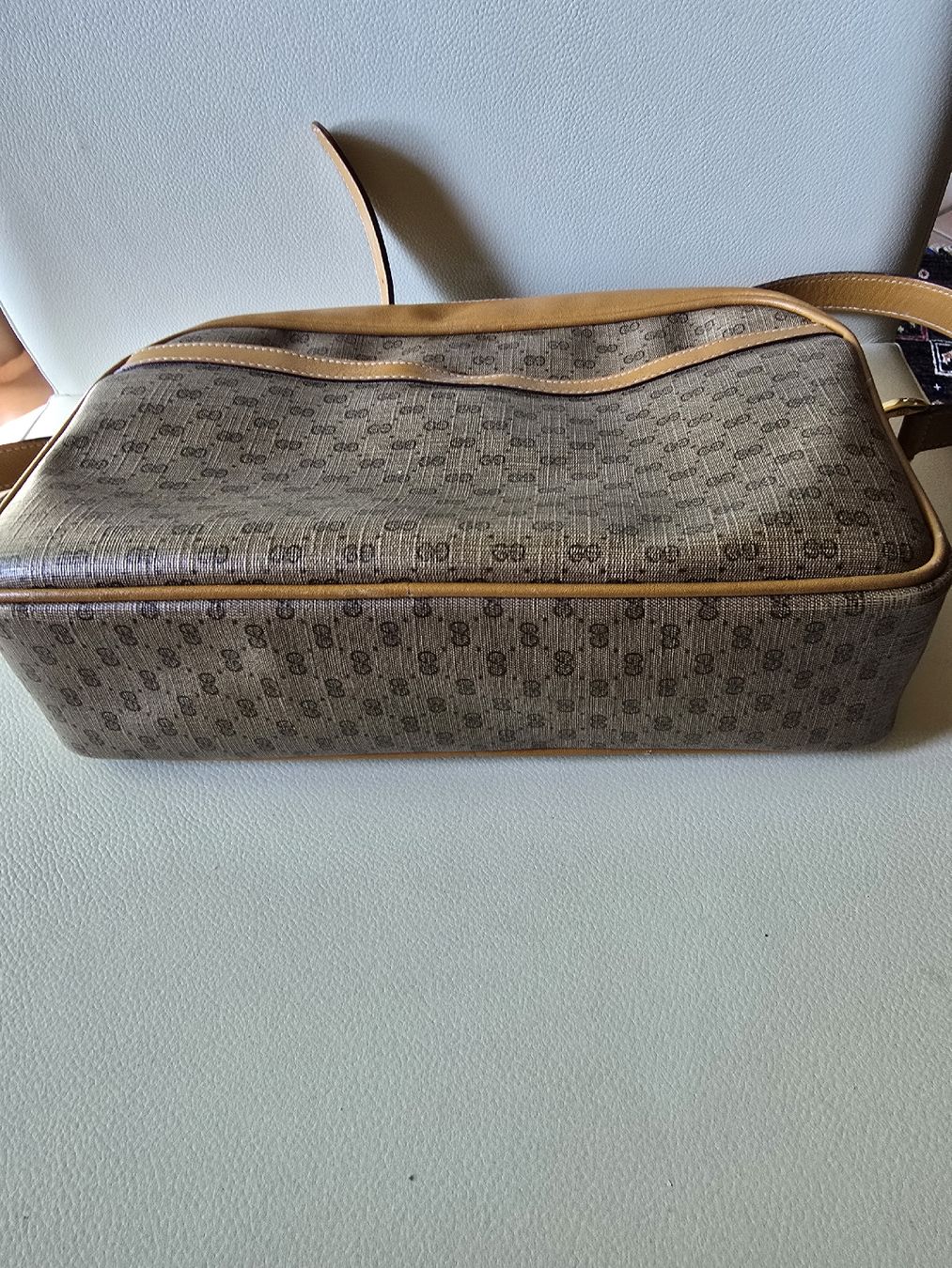 Gucci Altro in  Abbigliamento & Accessori: Cross body bag Gucci vintage – Difettoso da Crassier venduto da Mimikaki 2