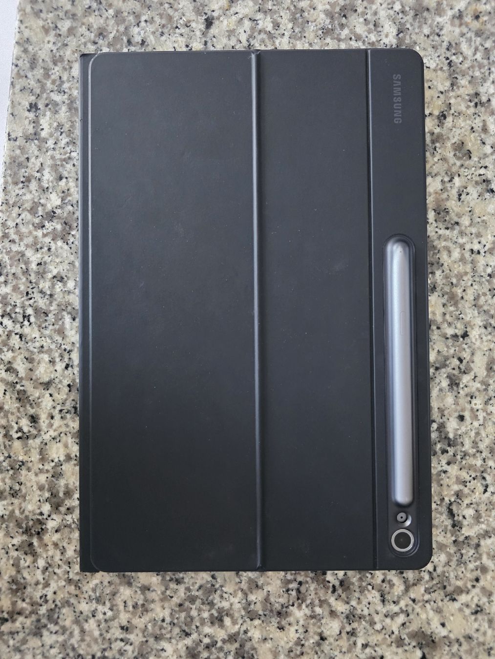 Samsung Tablet PC: Tablette Samsung Galaxy Tab S10 FE+ avec clavier  – Usato da Hermenches venduto da leo1803 2