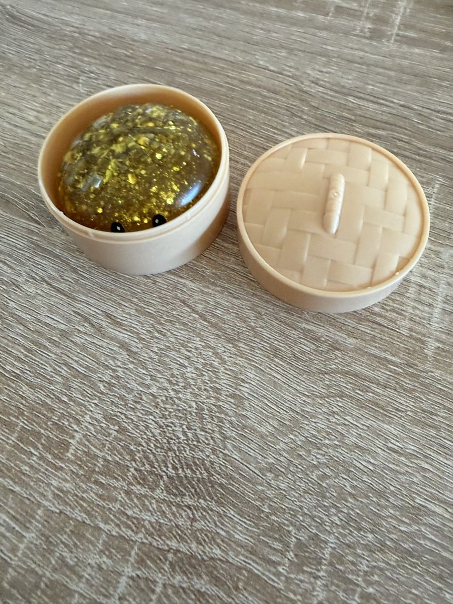Giocattoli: Seltene Gold Glitzer Mistery Dumpling – Nuovo e nell'imballaggio originale da Willisau venduto da dor_xp9g 1