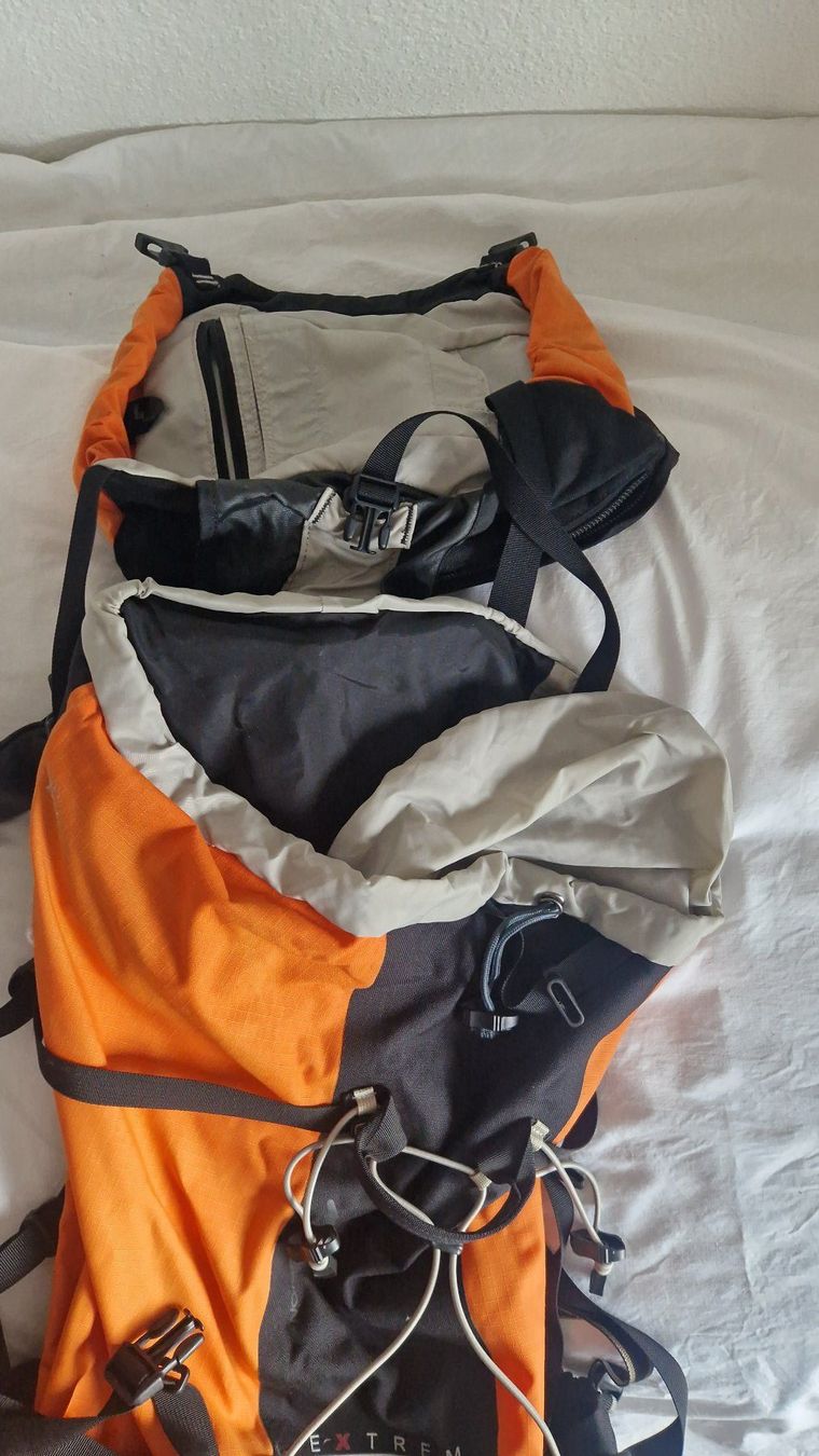 Berghaus Zaini: Rucksack Berghaus EXTREM CRAIG 45+15 – Usato da KREUZLINGEN venduto da sma_c5fz 1