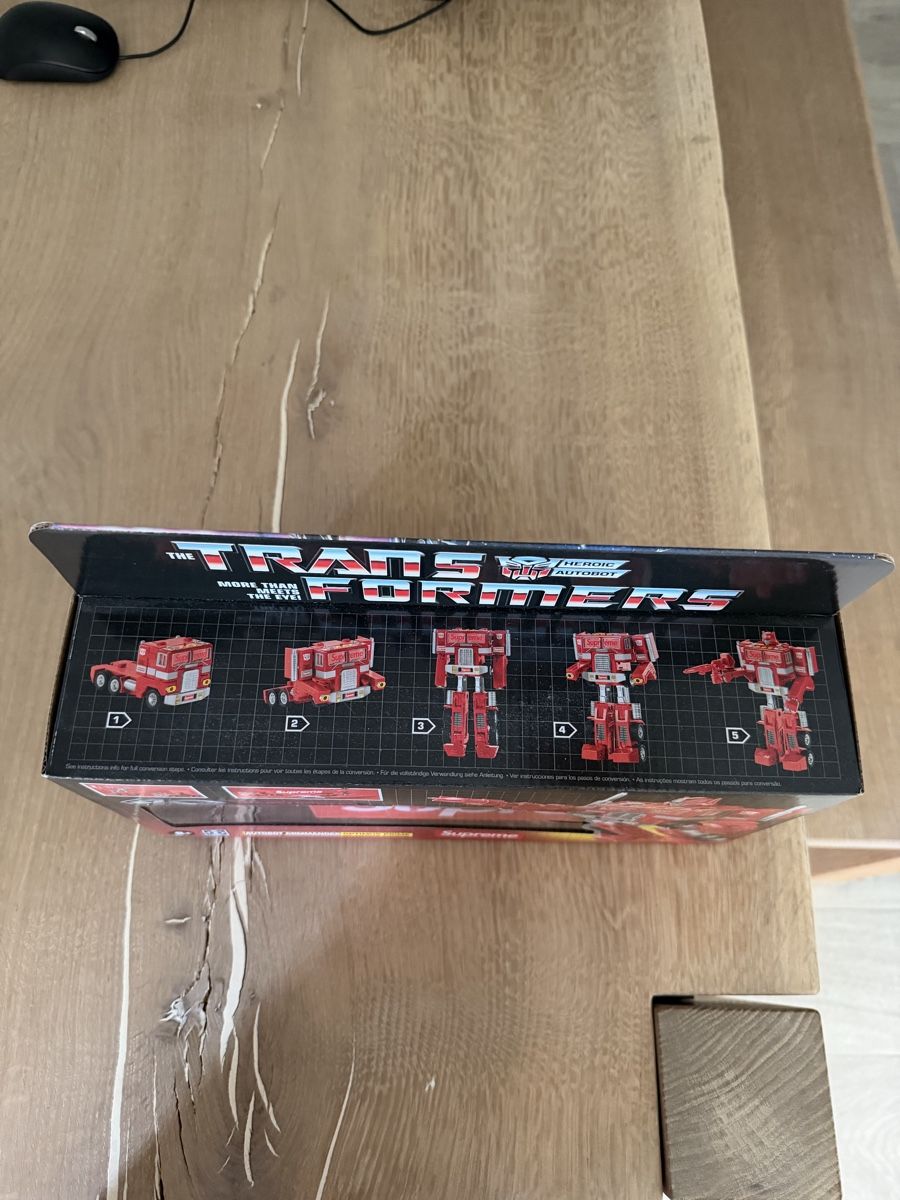 Hasbro Statuette: Supreme Transformers G1 Optimus Prime NEU – Nuovo e nell'imballaggio originale da Signau venduto da WhiteyWyss 4