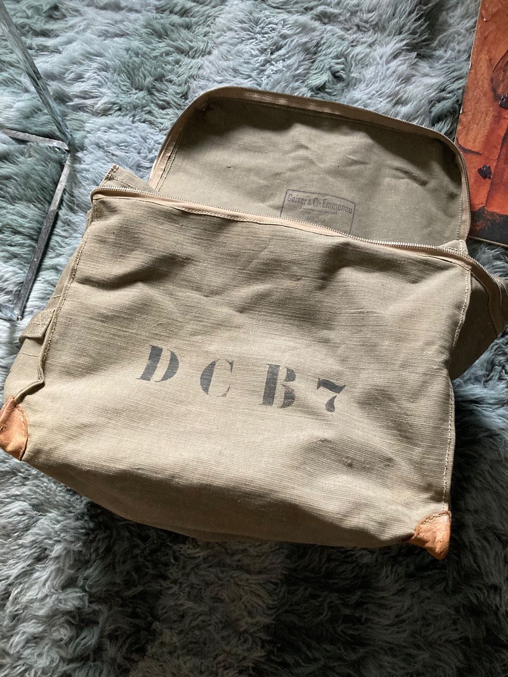Taschen: Bankarchivtaschen - einzigartig! – Gebraucht aus Wichtrach von Queensparkunite
