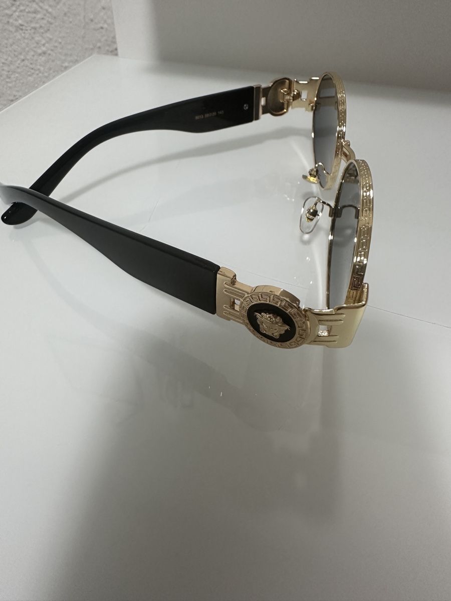 Versace Occhiali & Lenti: Versace Sonnenbrille, Gold – Nuovo (secondo la descrizione) da Oberurnen venduto da nes_8xqt 3
