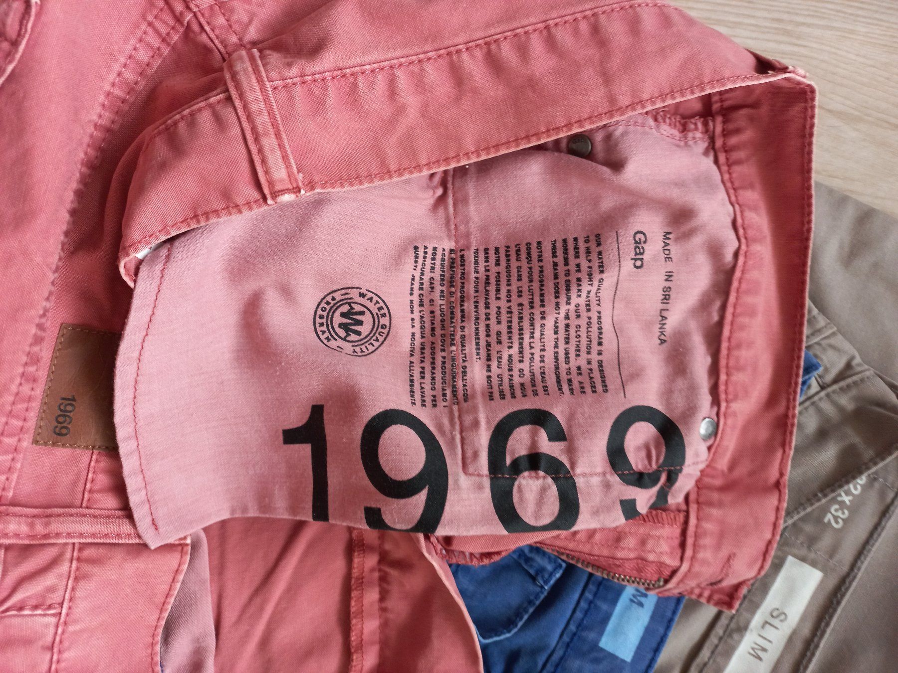 Gap Pantaloni: 3 pantalon GAP – Usato da Châtelaine venduto da ing_mb6r 8