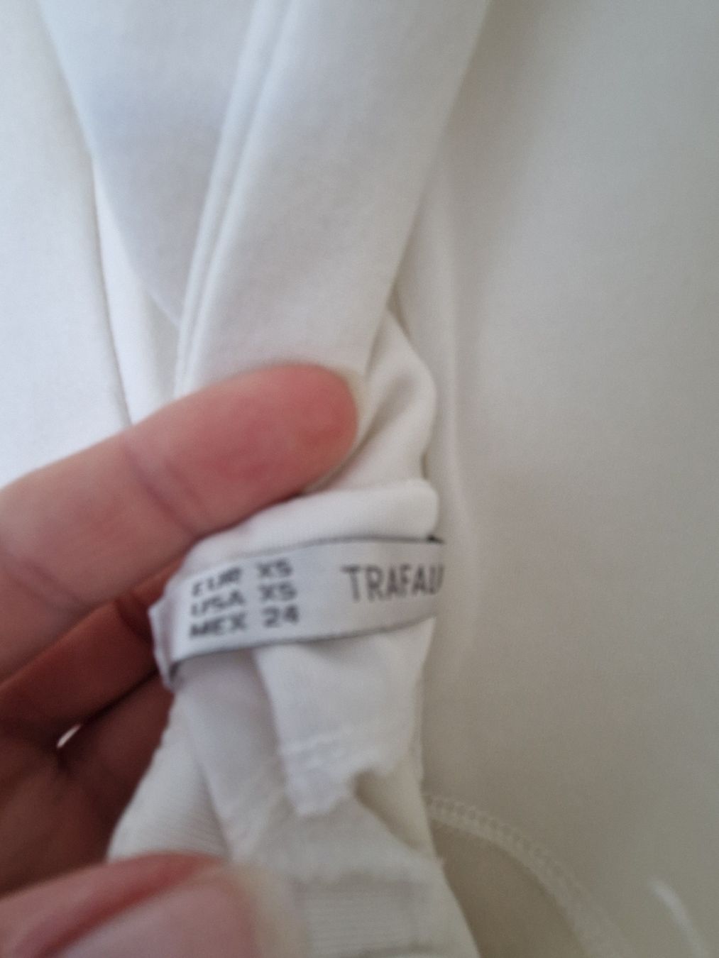 Zara Vestiti: Kleid Zara weiss – Usato da Wil SG venduto da an_ka 2