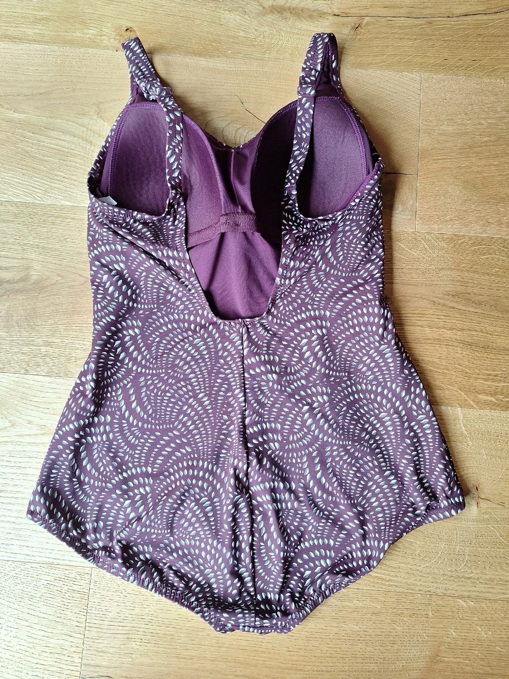 Triumph Costumi da bagno & Bikini: Badekleid Triumph Gr. ca 40/42 – Usato da Dörflingen venduto da Crazyachmed 1