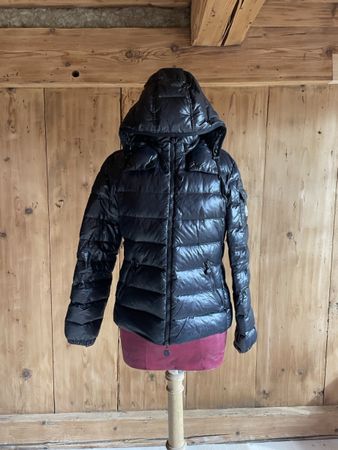Moncler Daunenjacke schwarz, Grösse M